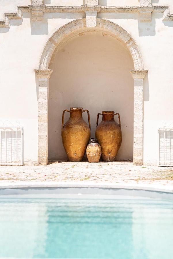 Villa Encantamiento - Dimora Gelsomino - Masseria Storica Nel Cuore Della Puglia Con Piscina Latiano Exteriör bild