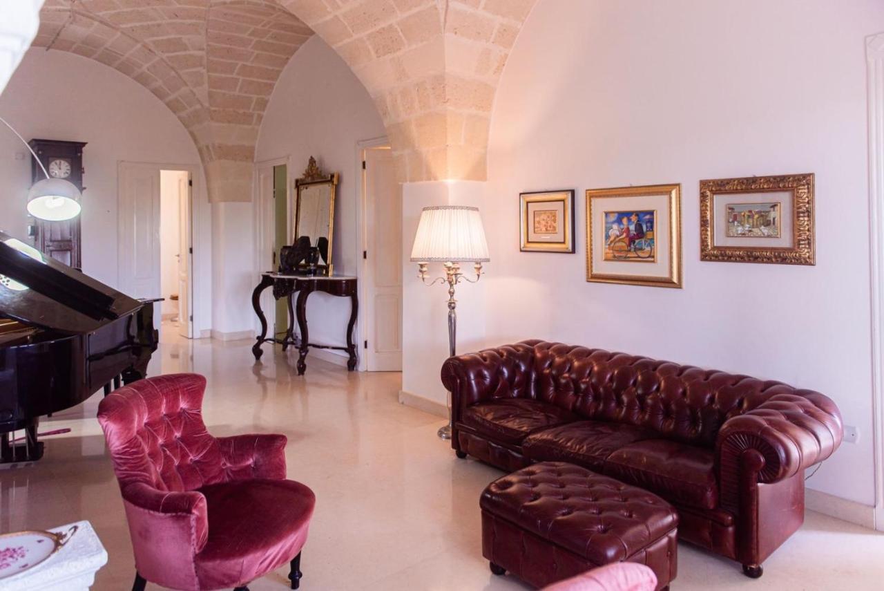 Villa Encantamiento - Dimora Gelsomino - Masseria Storica Nel Cuore Della Puglia Con Piscina Latiano Exteriör bild